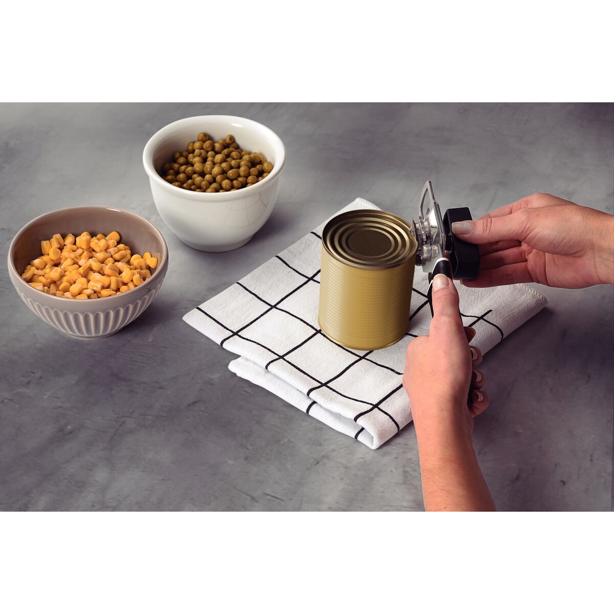 Tramontina can opener